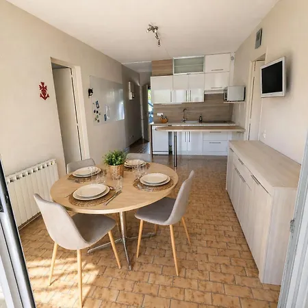 Sol-y-days Ferias, Rdc Avec Grand Jardin Arbore Au Calme Appartement
